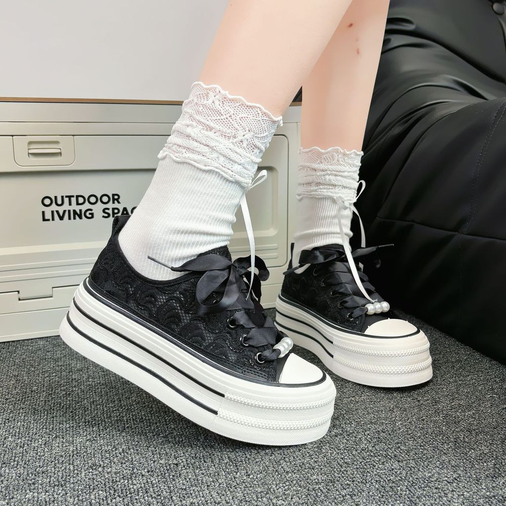 Trendy thick heeled sneakers