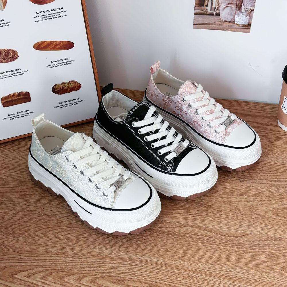 High Heeled Canvas Sneakers