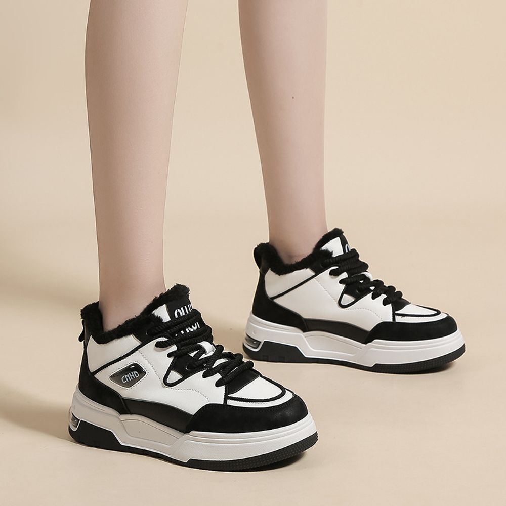 Thick Soled Casual Sneakers