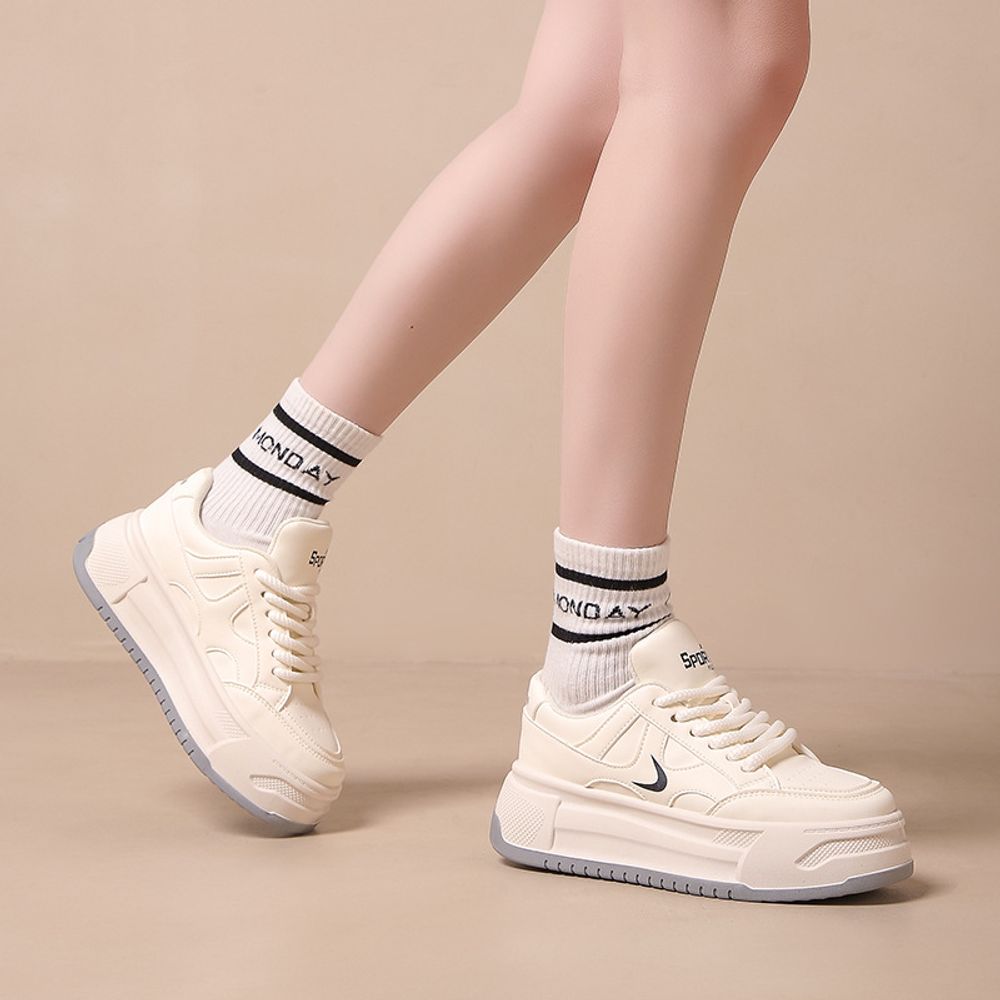 Thick Soled Casual Sneakers