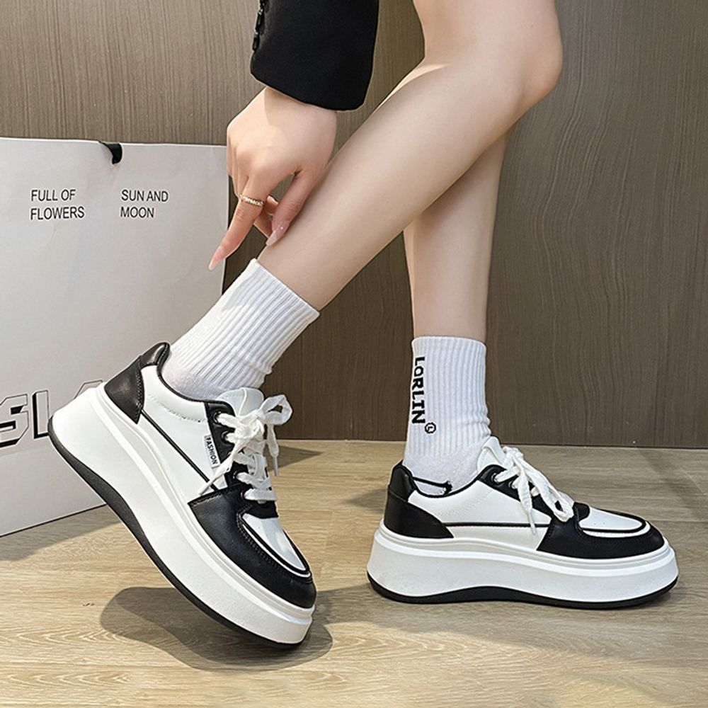 Thick Soled Casual Sneakers