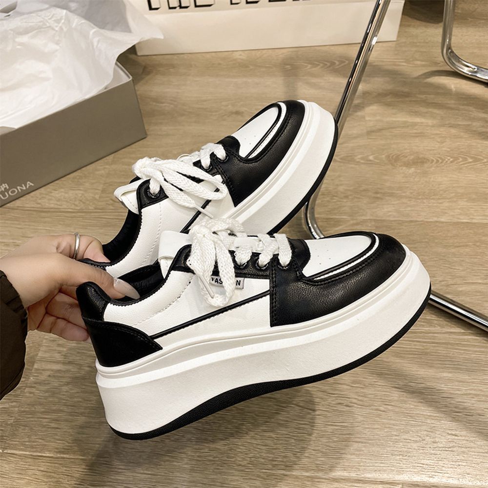 Thick Soled Casual Sneakers