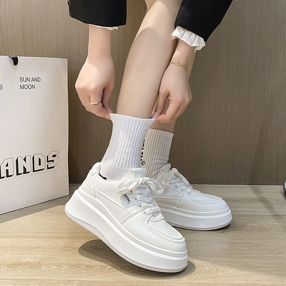 Thick Soled Casual Sneakers