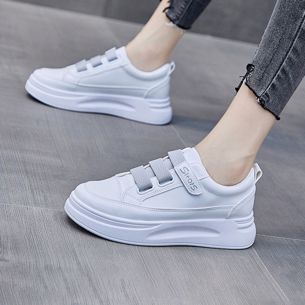 Thick Soled Casual Sneakers