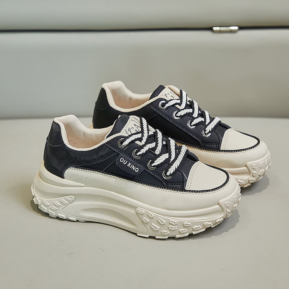 Thick Soled Casual Sneakers