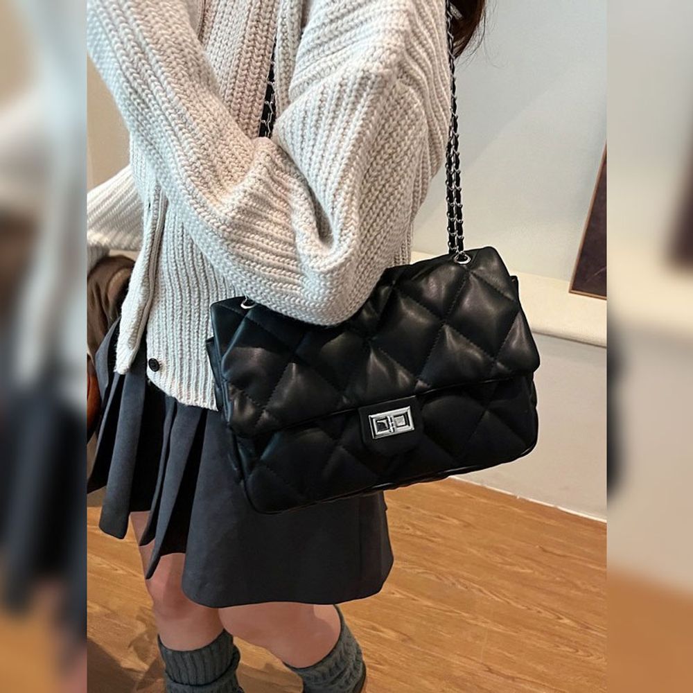 Trendy Messenger Bag