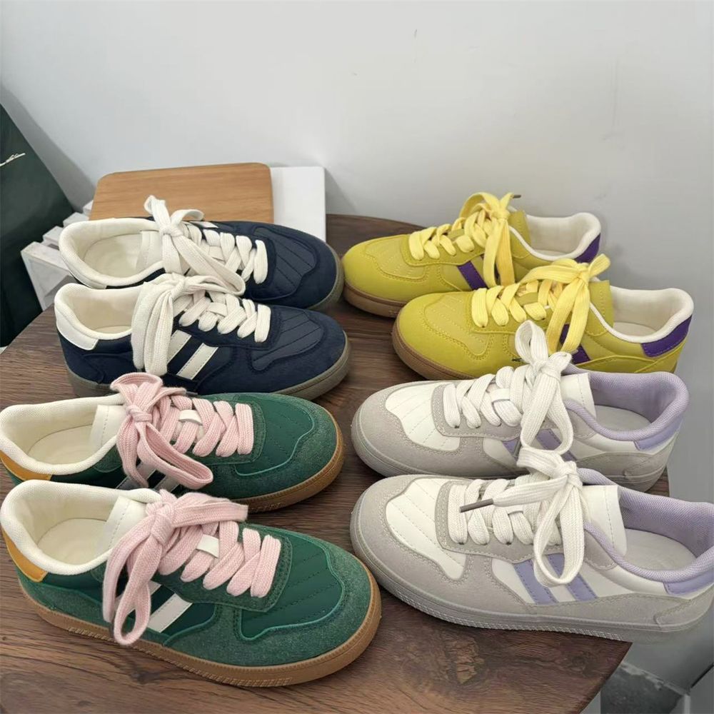 Trendy Casual Sneakers