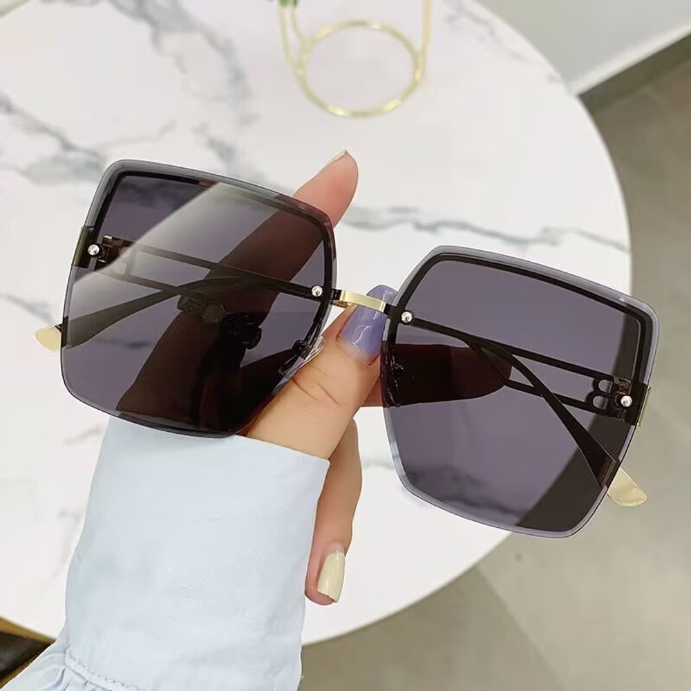 Frameless Square Frame Sunglasses