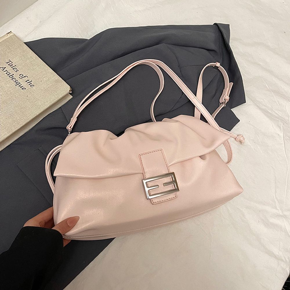 Large Capacity Messenger Bag