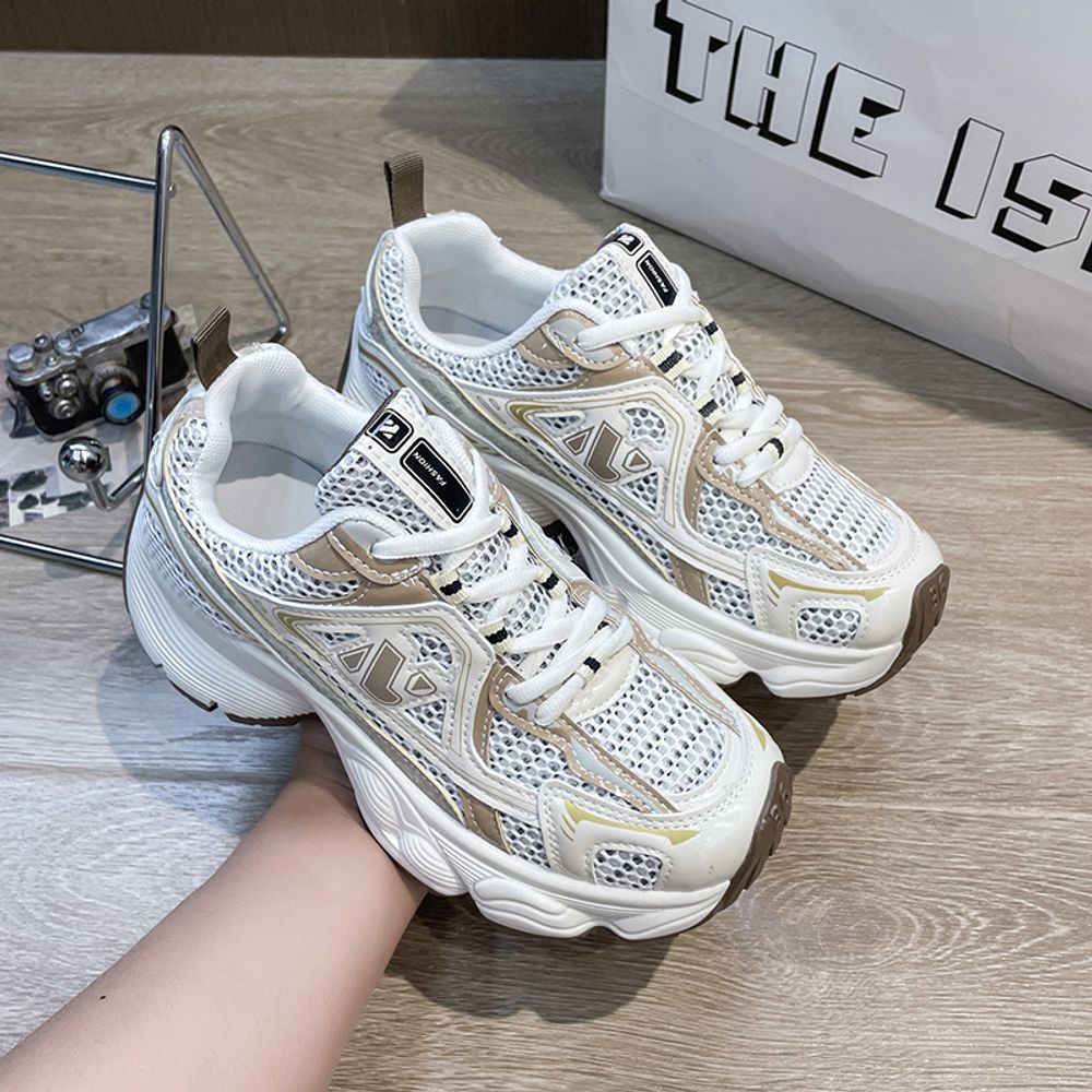 Breathable Mesh Sports Shoes
