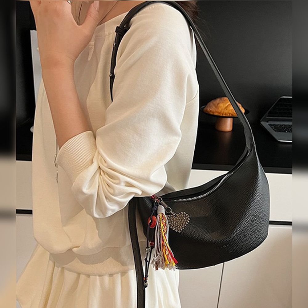 Crossbody Dumpling Bag
