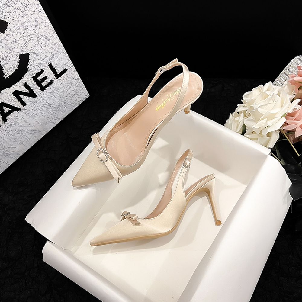 Back-Sleeve Pointed High Heels