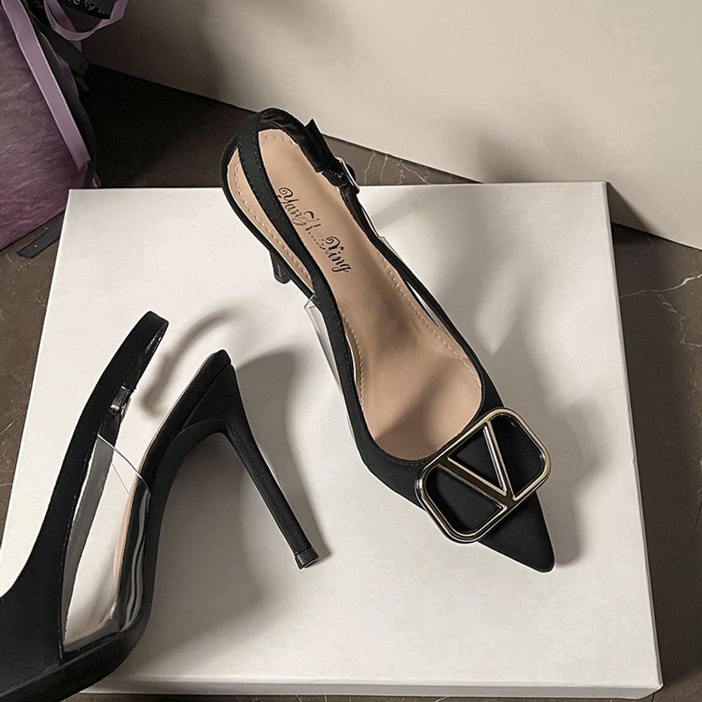 Pointed toe Slingback Heel