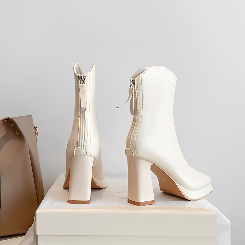 Genuine Leather V-neck Boots