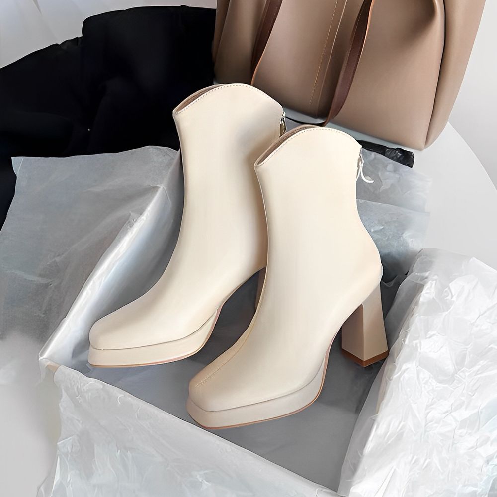 Genuine Leather V-neck Boots