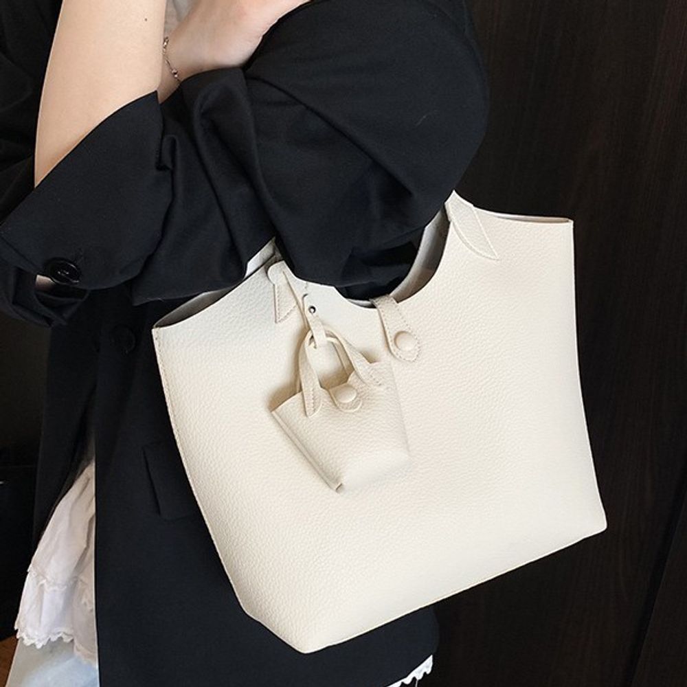 Large Capacity Underarm Bag