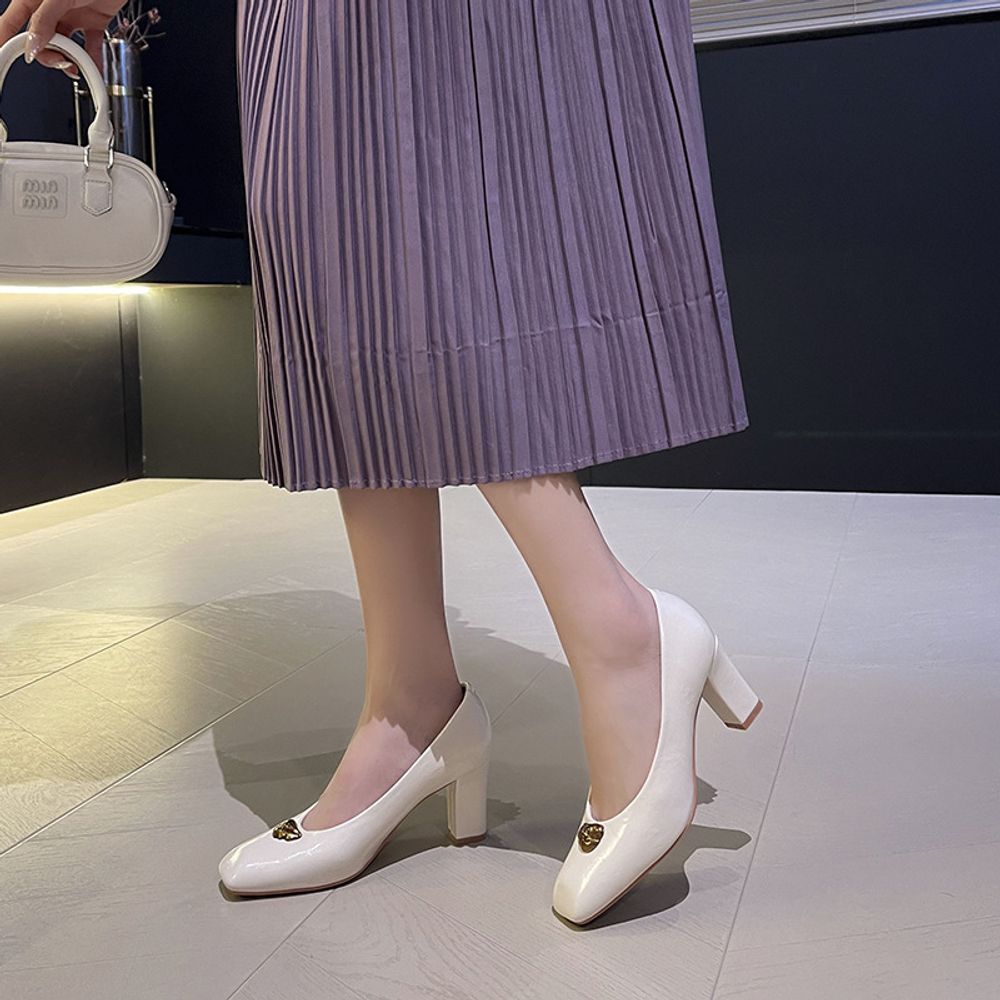 Thick Heel Square Head Shoes