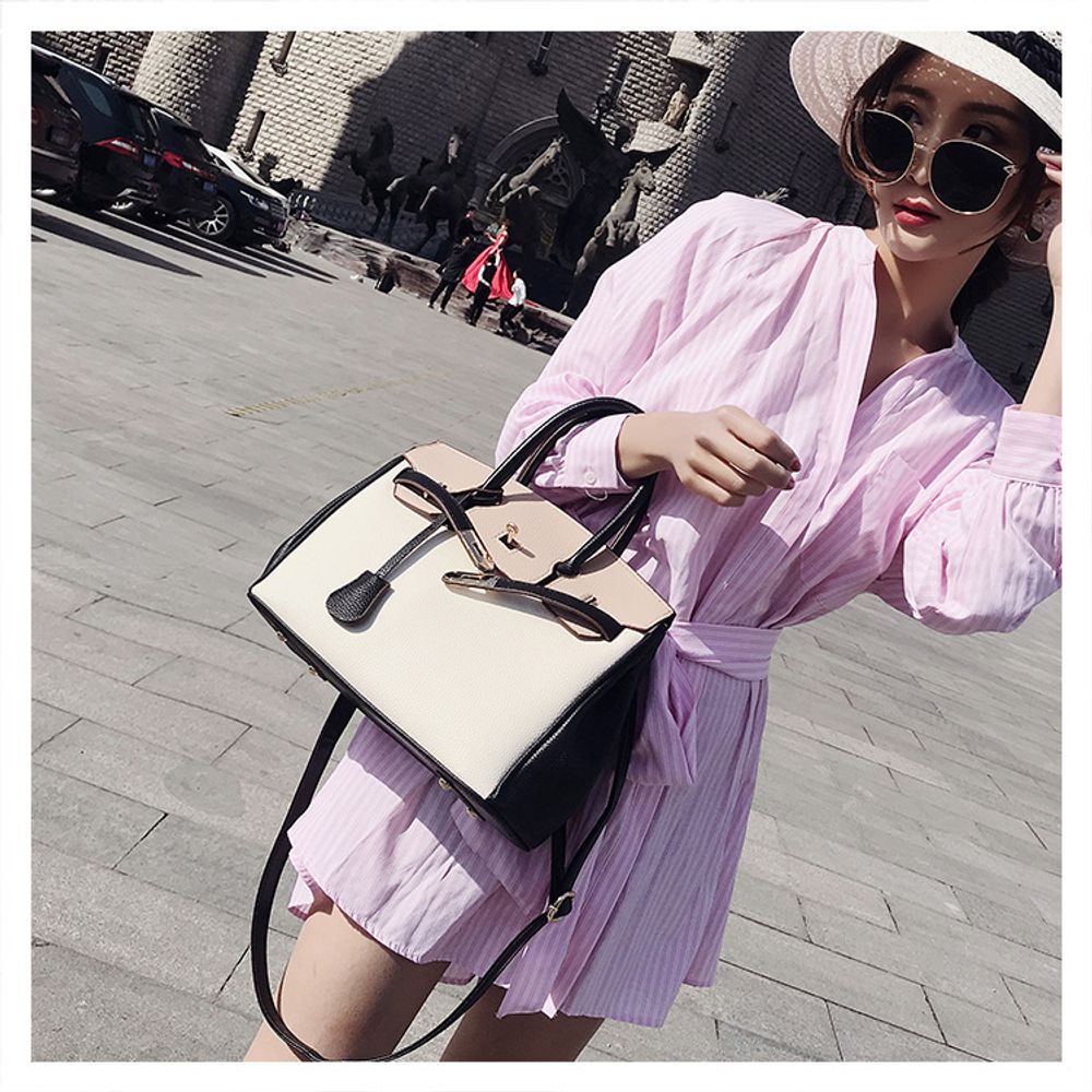 Large Shoulder Kelly Bag