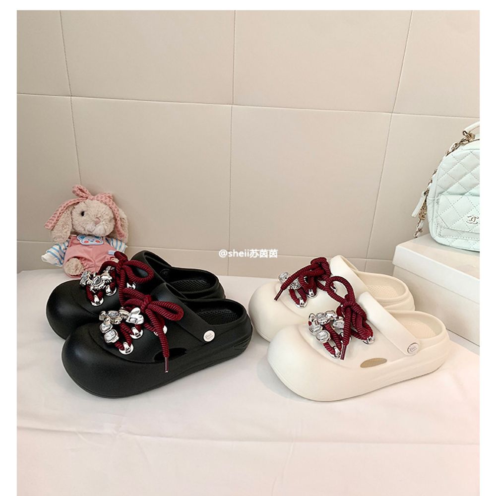 Cute Strappy Platform Clogs