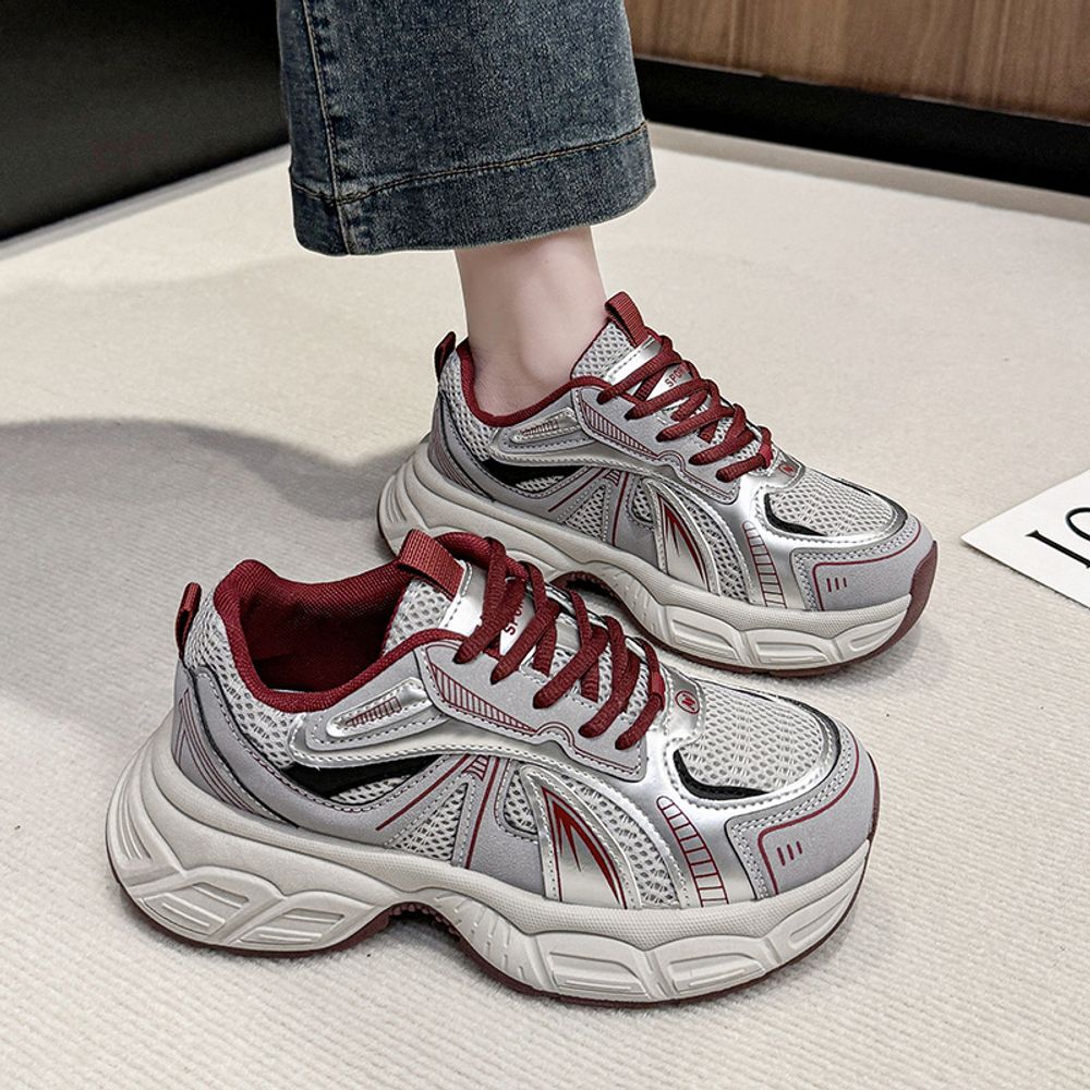 Breathable Mesh Sports Shoes