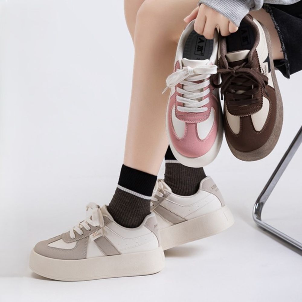 Trendy Casual Sneakers
