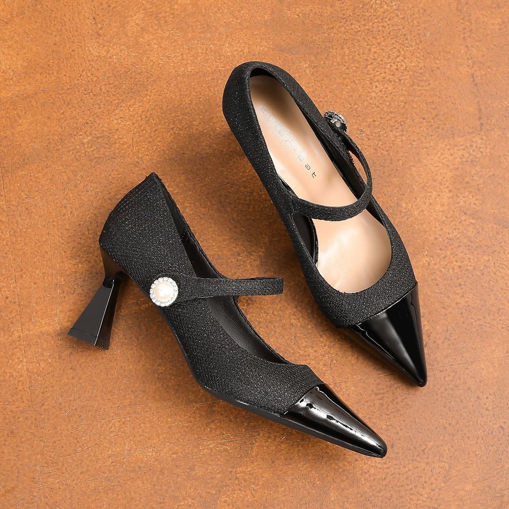 Pointed Mary Jane Shoes