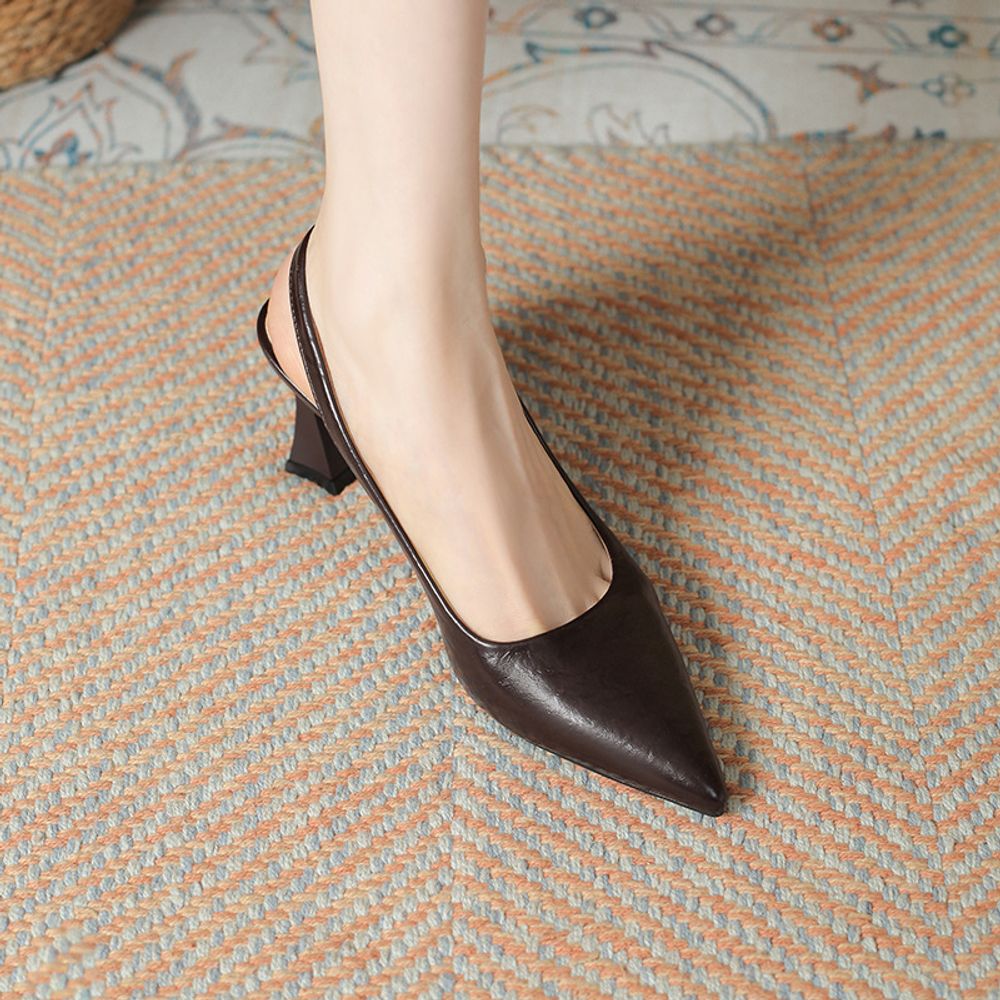 Pointed toe Slingback Heels