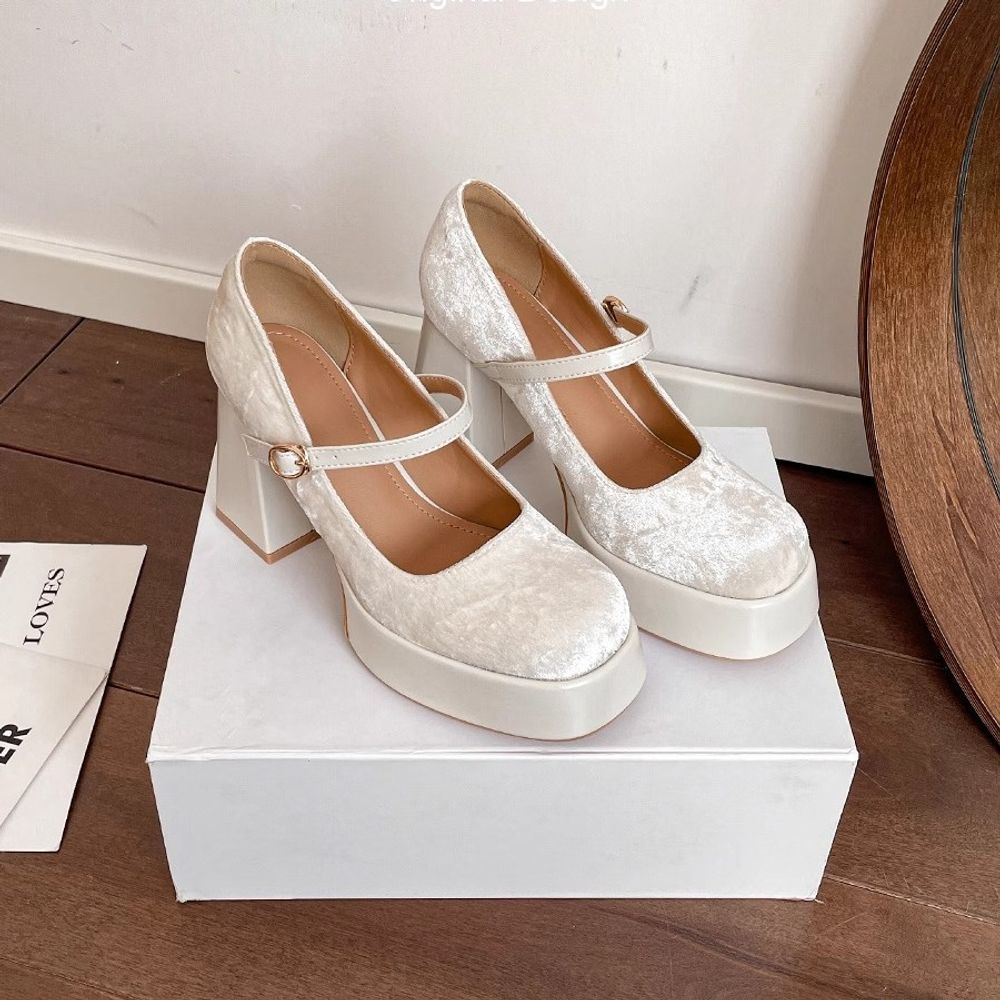 Platform Mary Jane Shoe