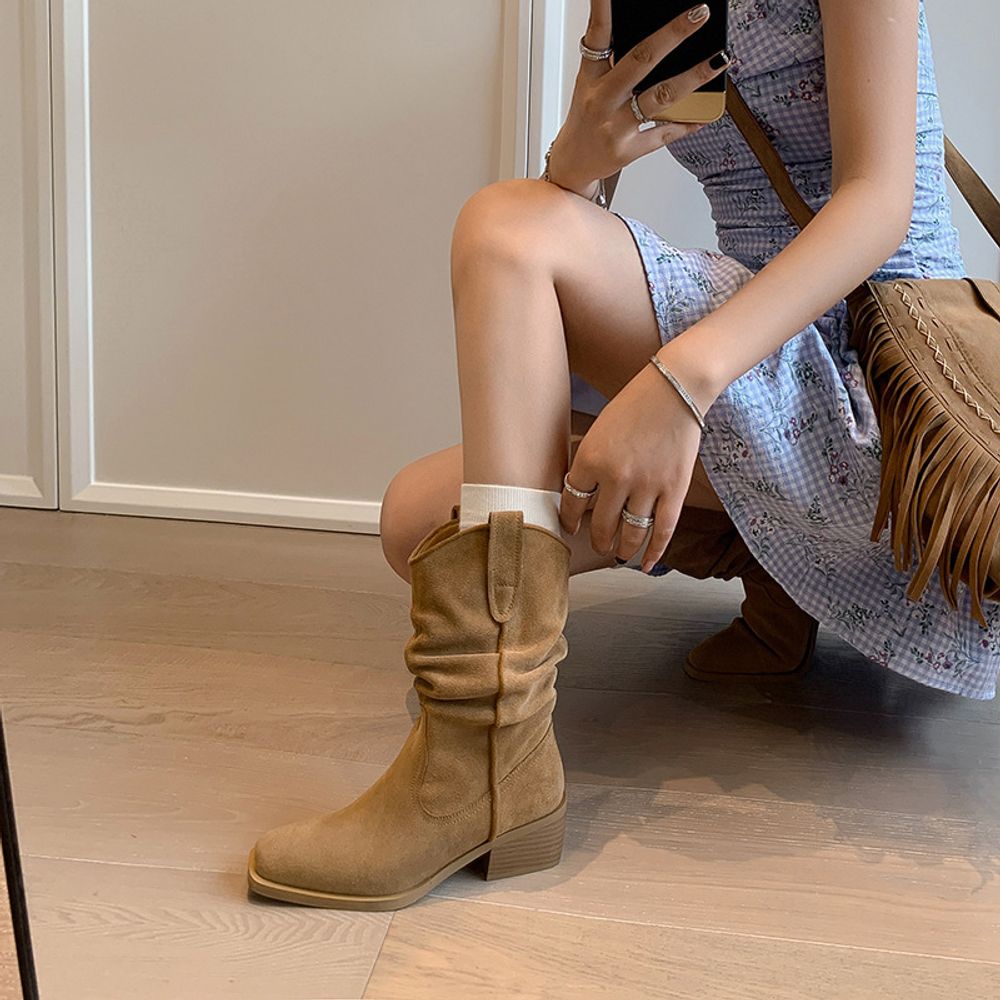 Sued Top Ankle Boots