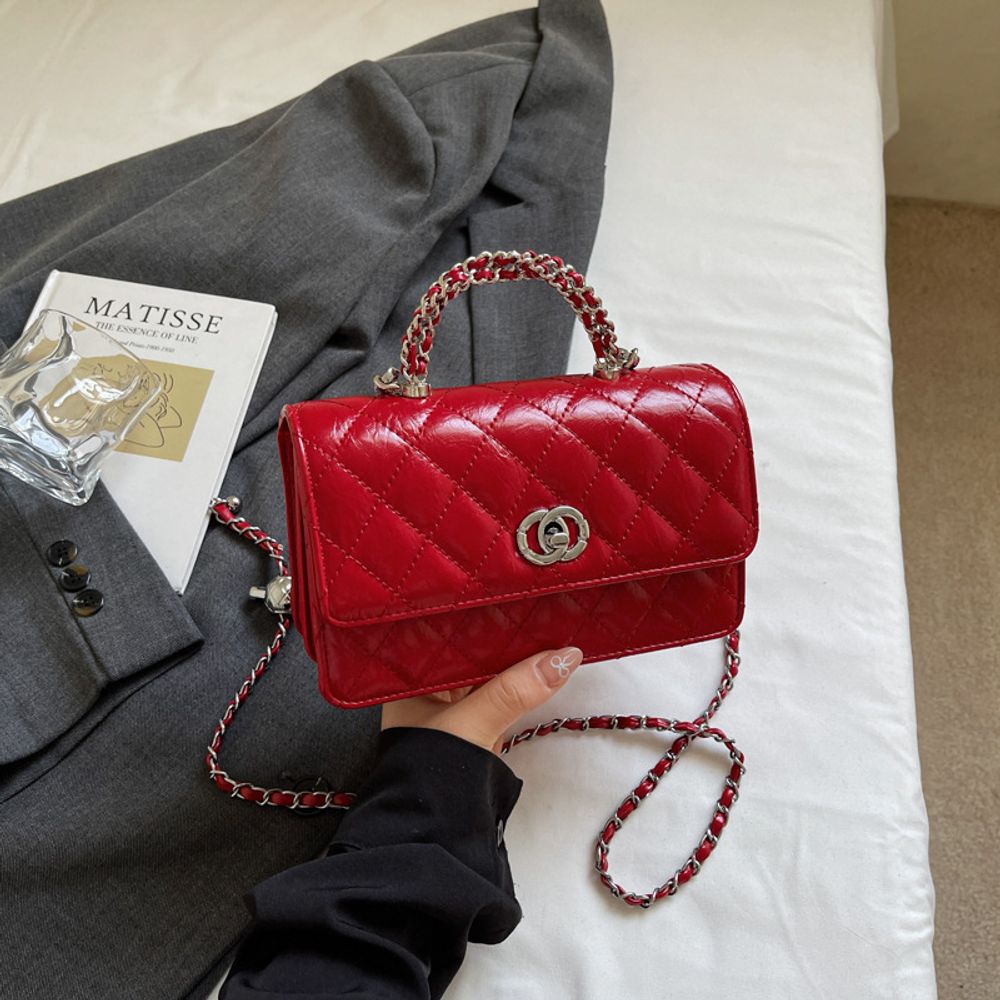 Diamond Chain Square Handbag