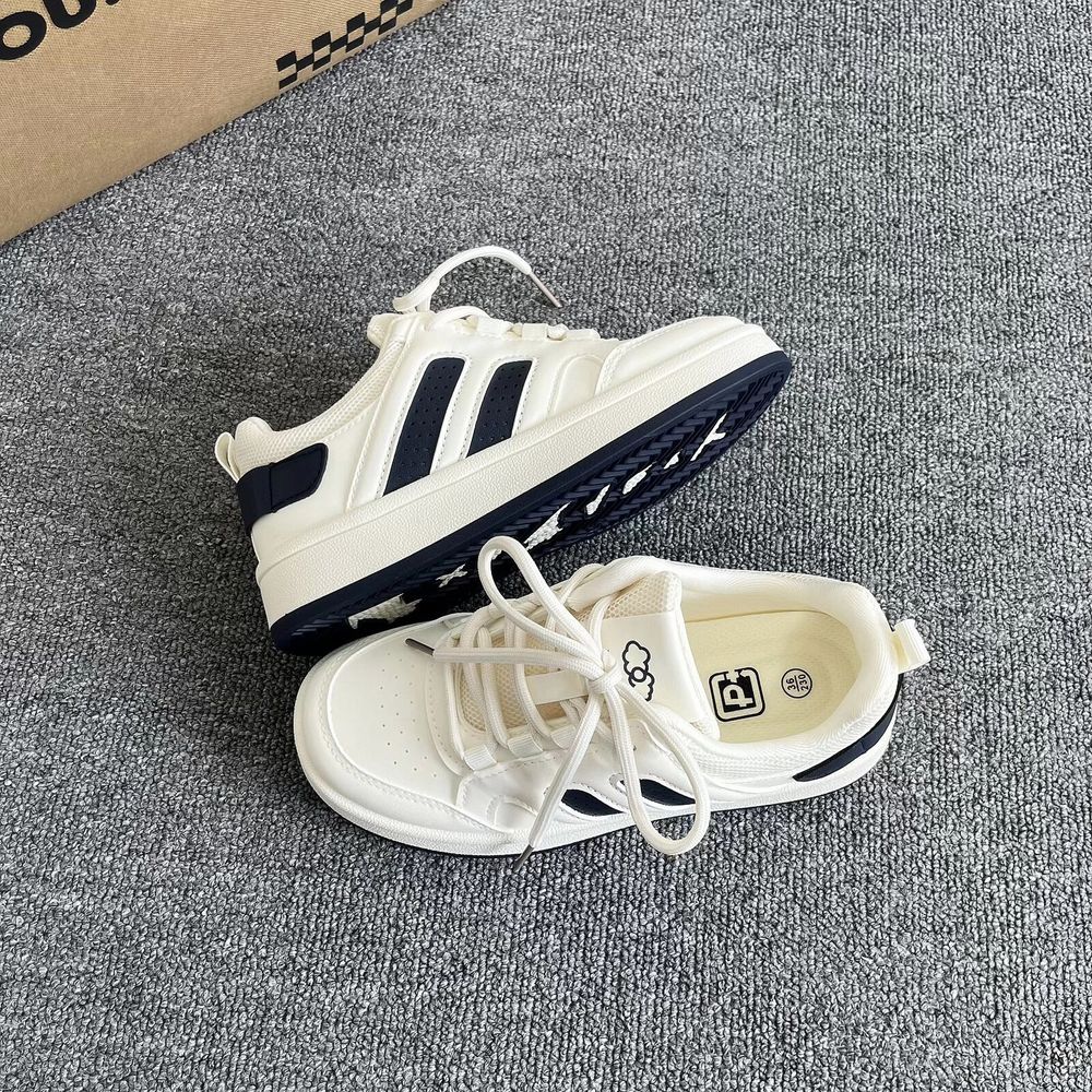 Thick Soled Casual Sneakers