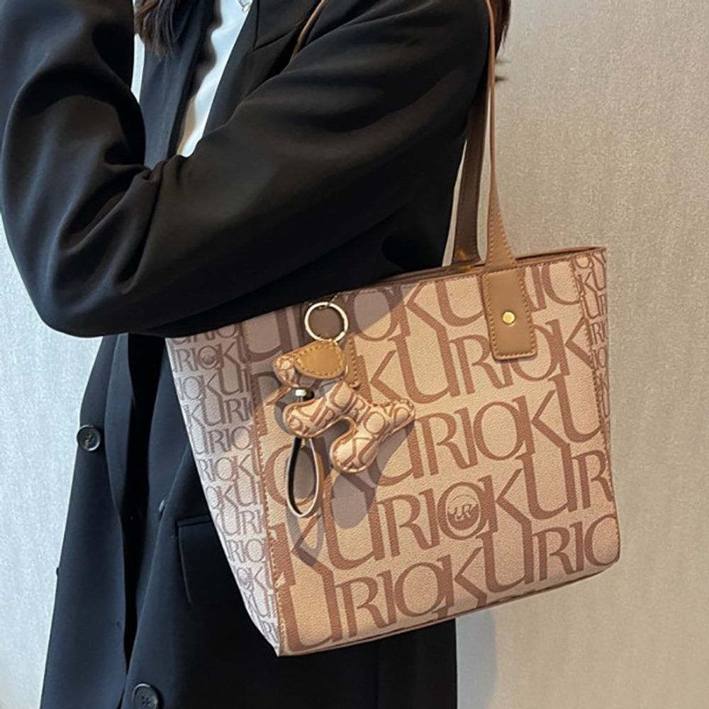 Large Capacity Shoulder Bag