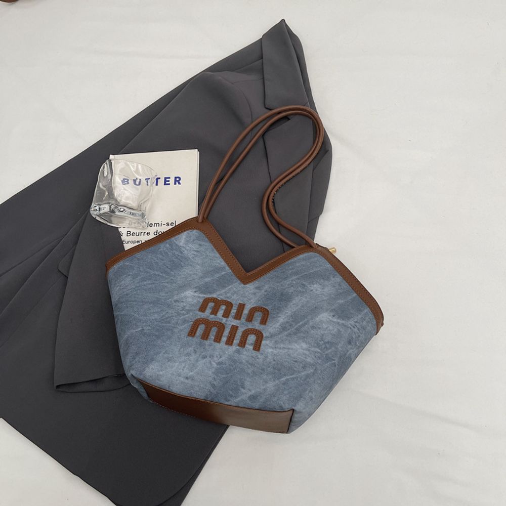 Large Capacity Tote Bag