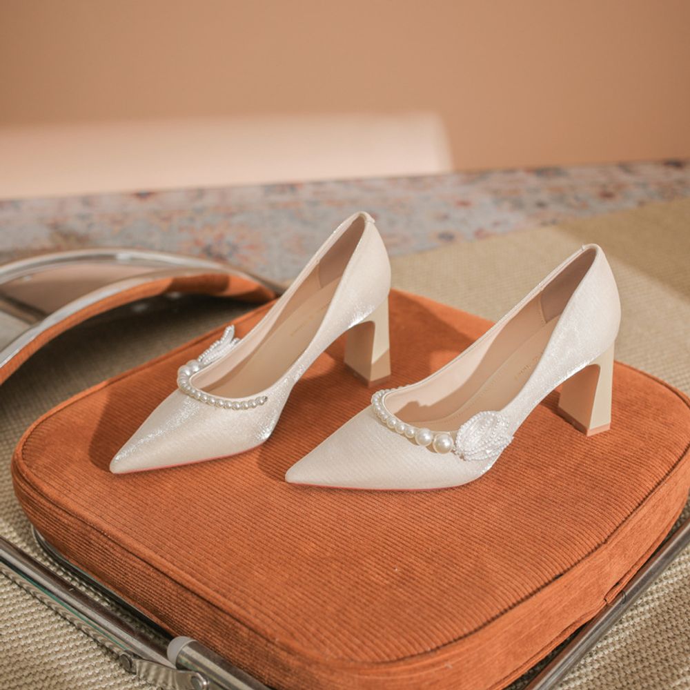 Bridesmaid Pearl Top Pointed Heels
