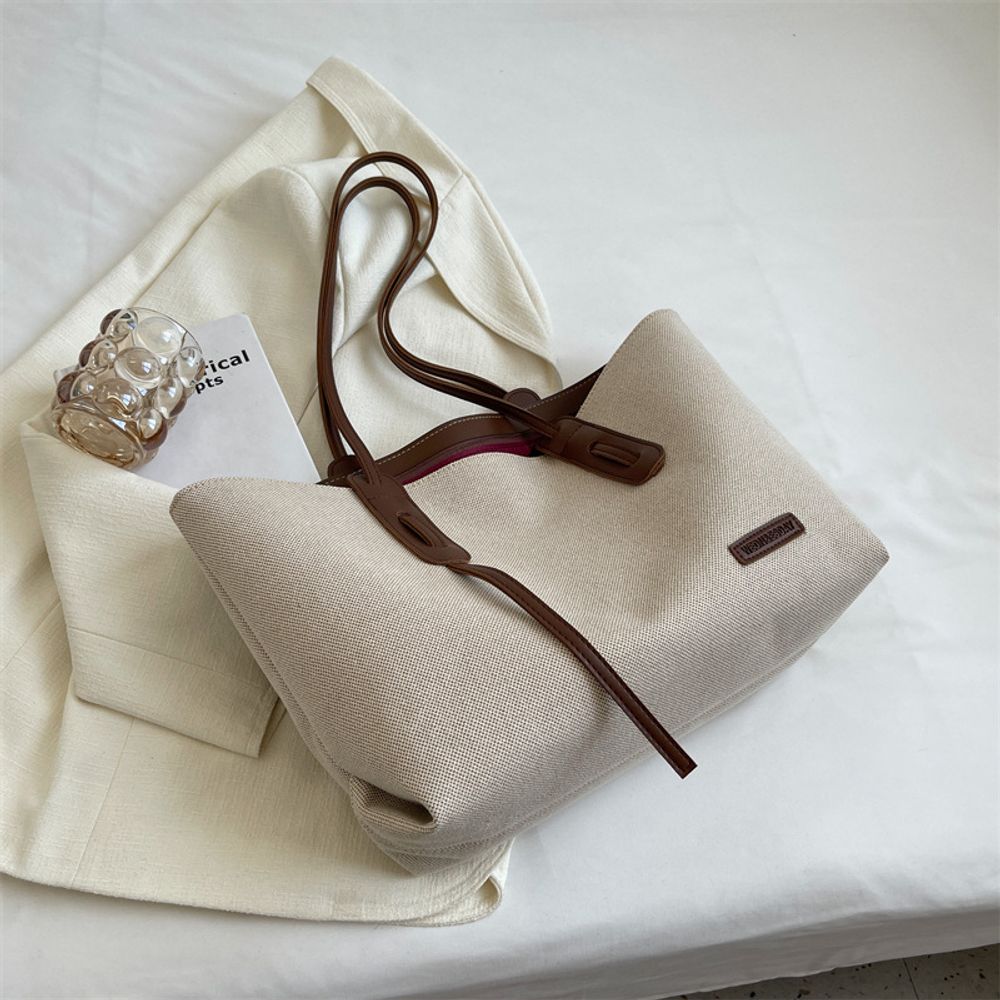 Large Capacity Tote Bag
