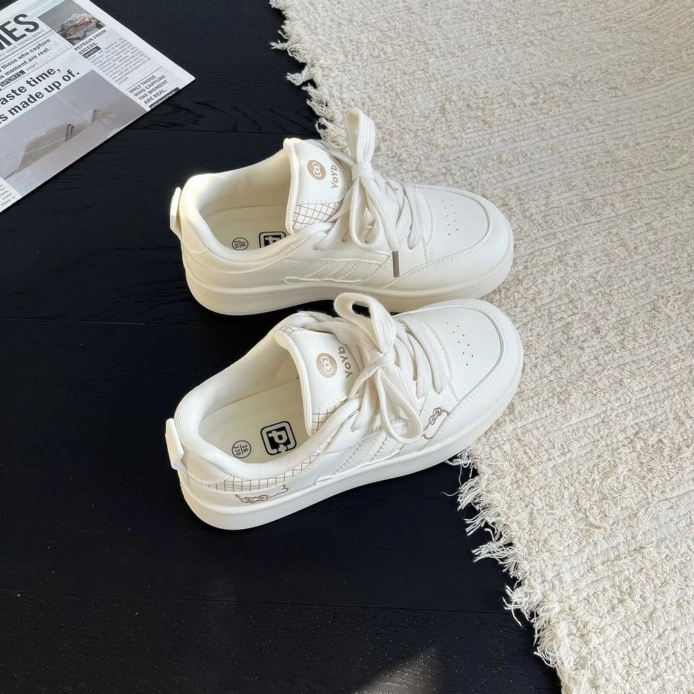Thick Soled Casual Sneakers