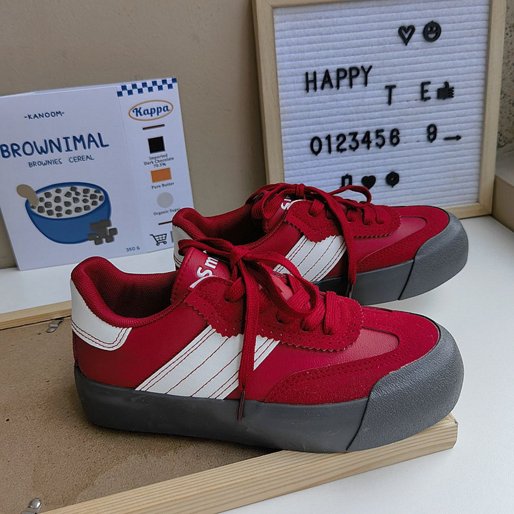 Trendy  Thick Soled Sneakers