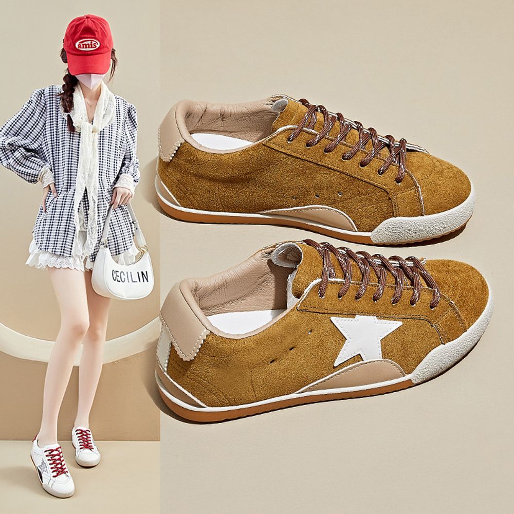 Flat Casual Sneakers