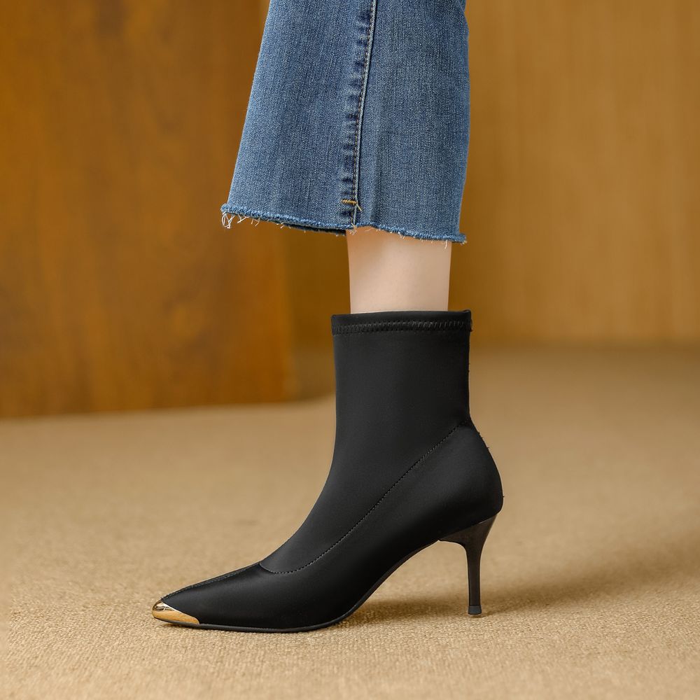 Pointed Ancle Boots