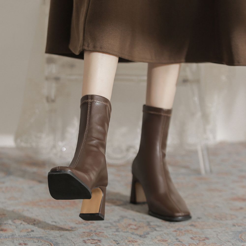 Thick Heeled Boots