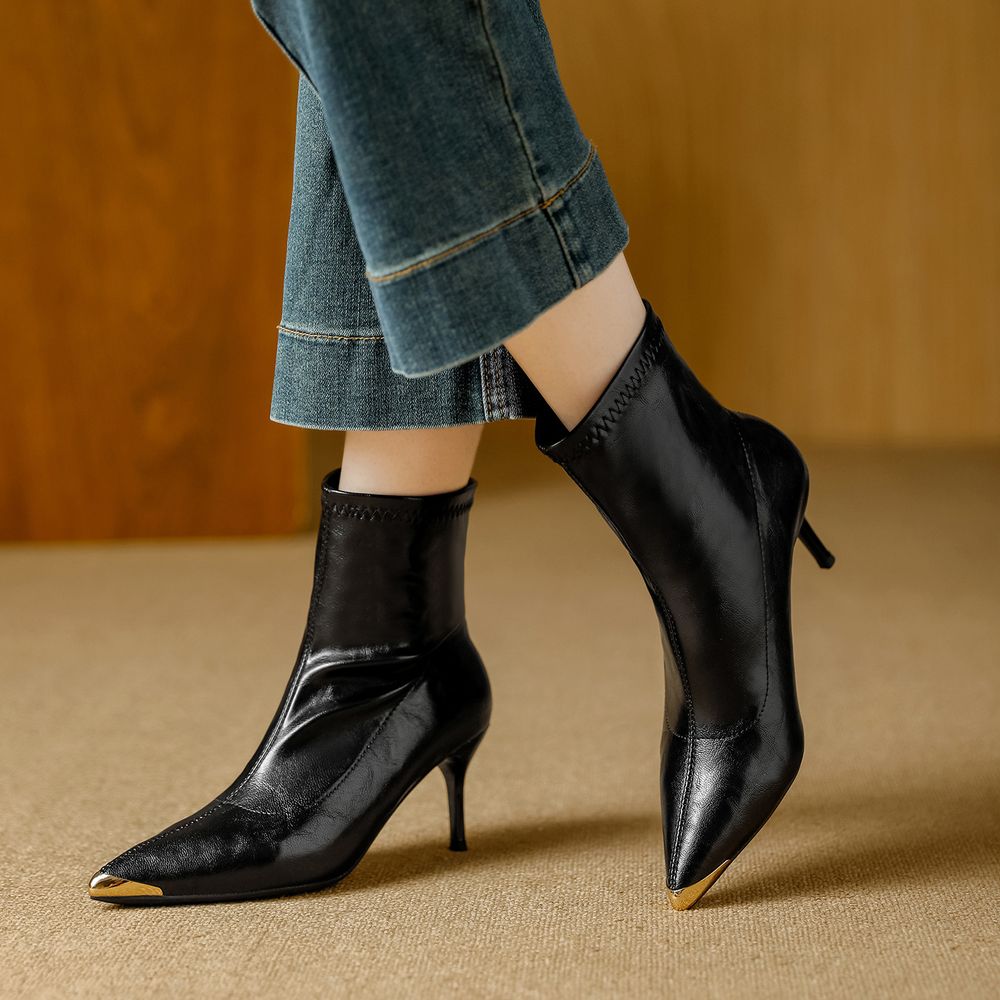 Metal Head Pointed Ankle Boots