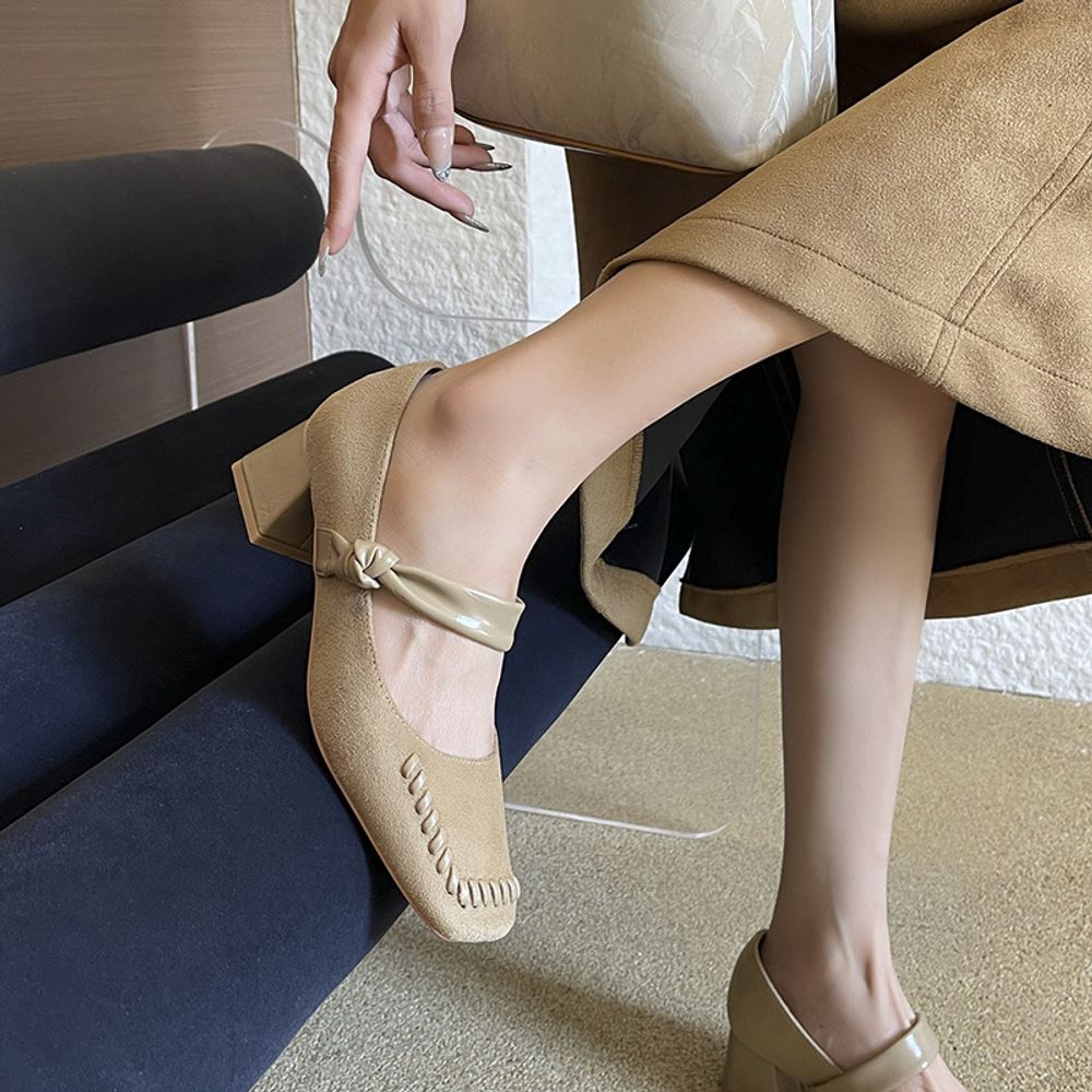 Thick Heel Mary Jane Heels