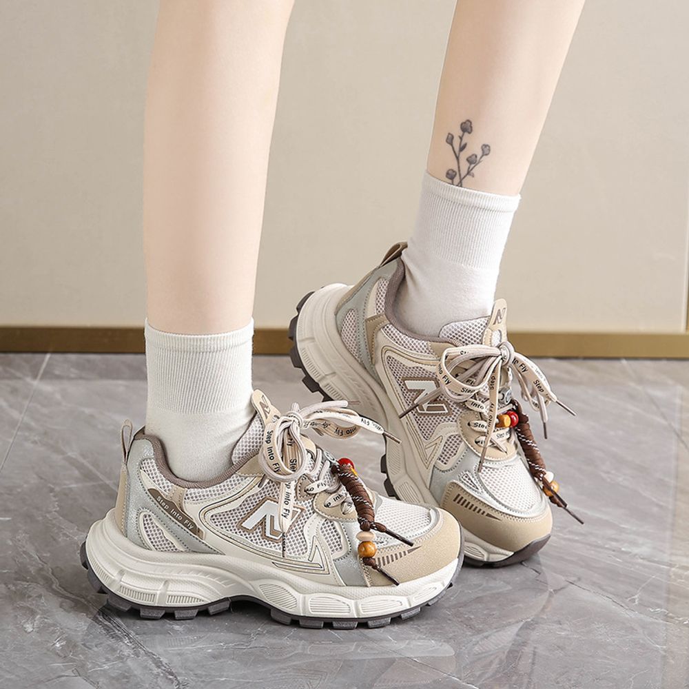 Thick-Soled Casual Sneakers