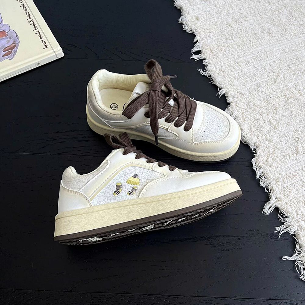 Breathable Thick-Soled Sneakers