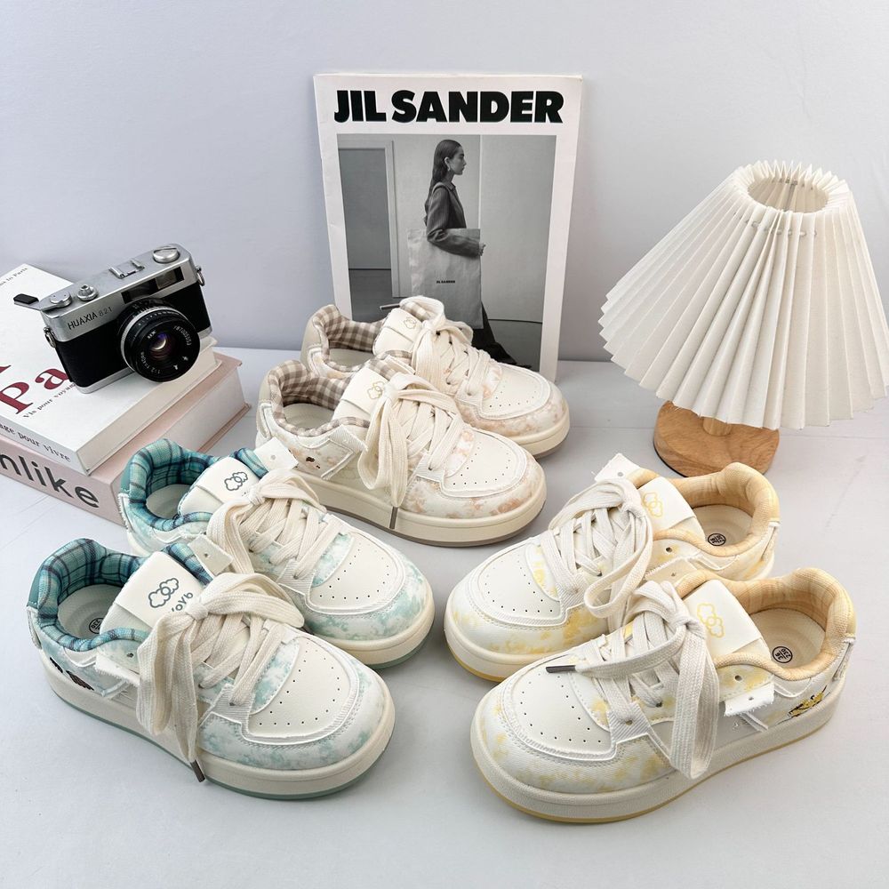 Premium Design Thick-Soled Sneakers