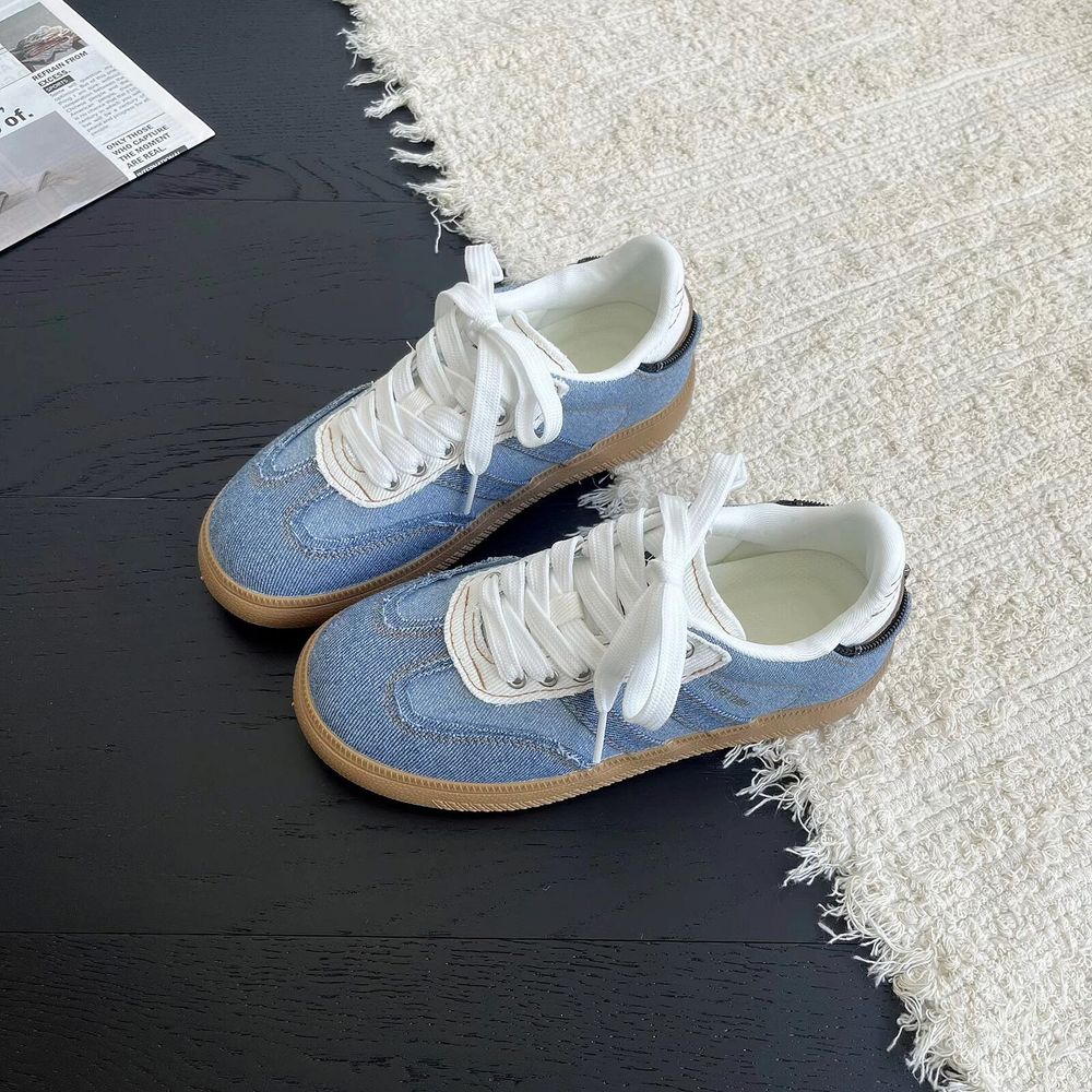 Trendy Casual Sneakers