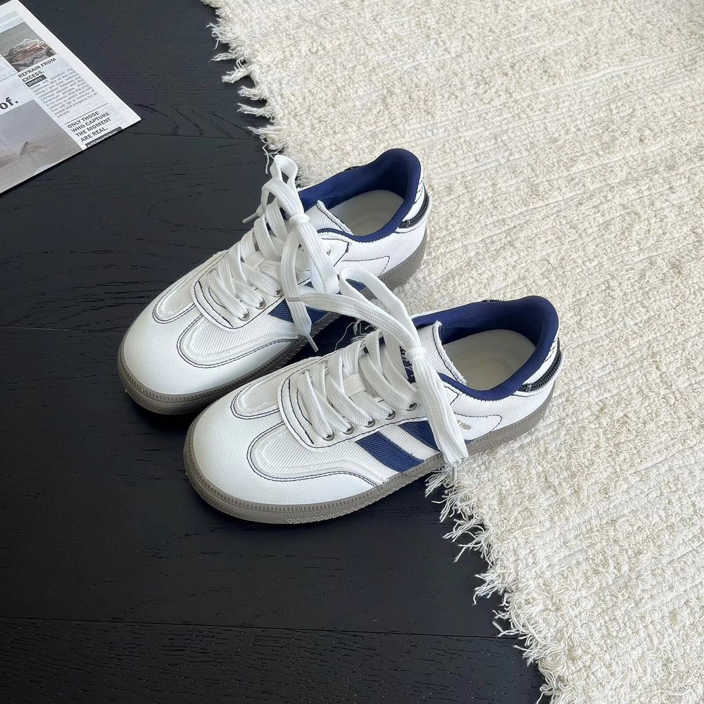 Trendy Casual Sneakers