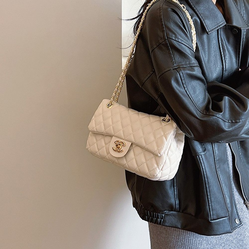 Diamond Shaped Messenger Bag