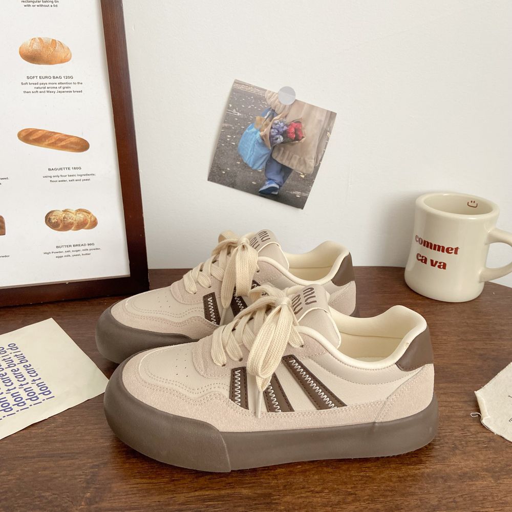 Thick Soled Casual Sneakers