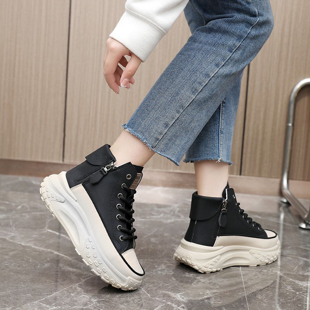 Thick Bottom Casual Sneakers (oversize)